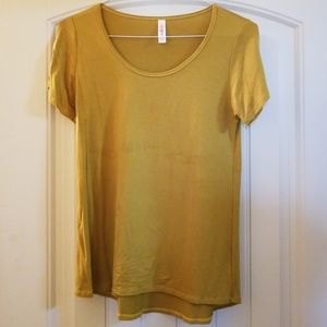 Lularoe classic tee
